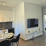 Perla * Plazhi San Pietro