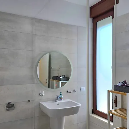 דירה Perla Plazhi San Pietro