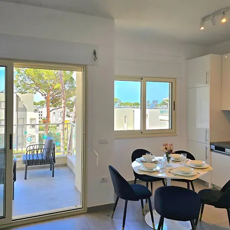 Apartment Perla Plazhi San Pietro