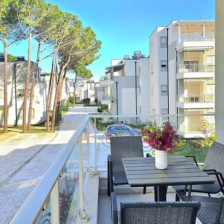 Apartamento Perla Plazhi San Pietro