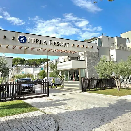 Perla Apartment *