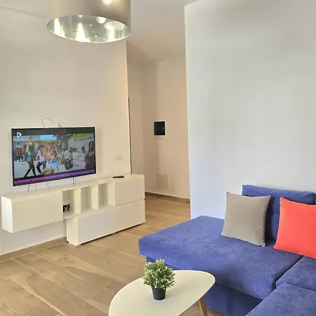 Apartment Perla Plazhi San Pietro